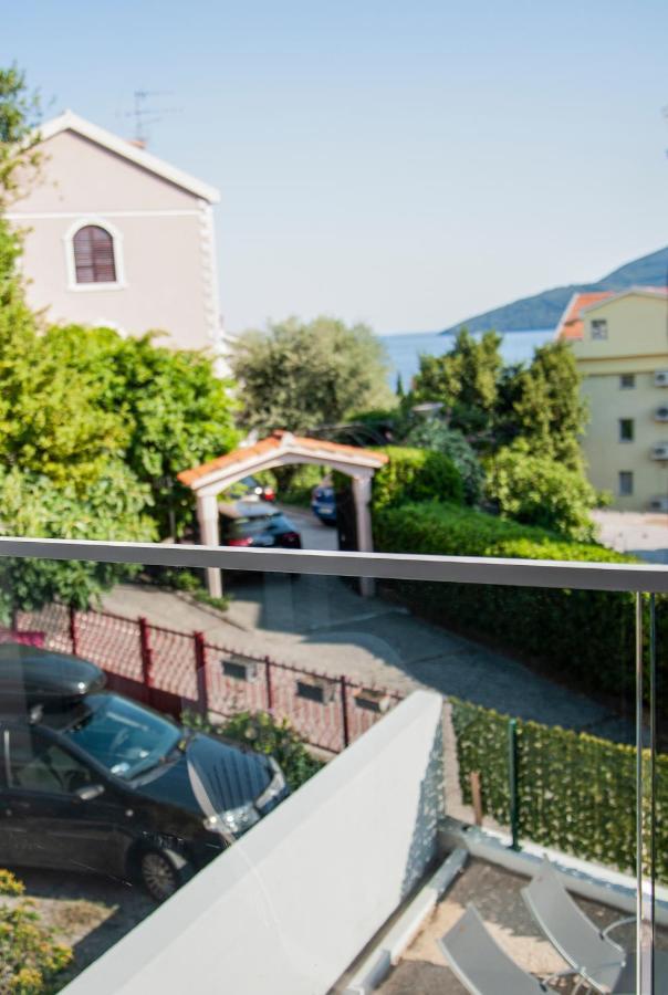 Soko Apartments Huoneistohotelli Soko Herceg Novi Esterno foto