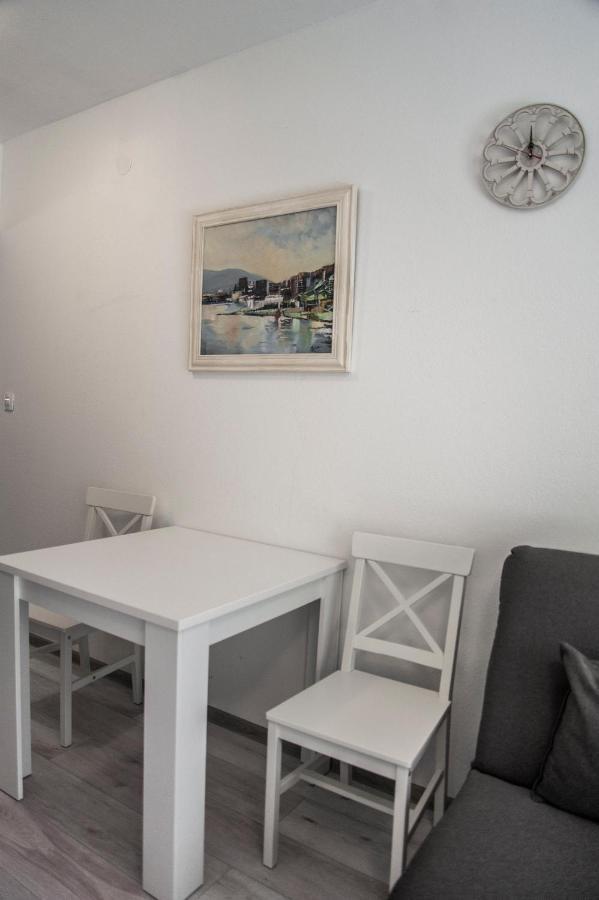 Soko Apartments Huoneistohotelli Soko Herceg Novi Esterno foto