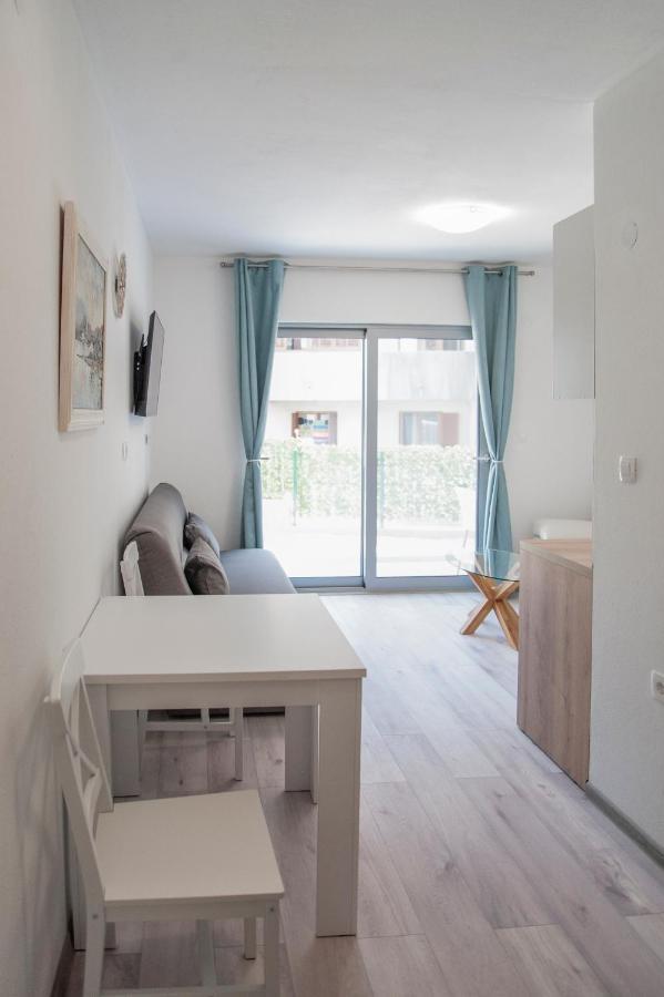 Soko Apartments Huoneistohotelli Soko Herceg Novi Esterno foto