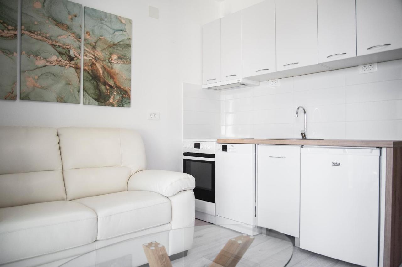 Soko Apartments Huoneistohotelli Soko Herceg Novi Esterno foto